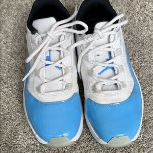 Air Jordan 11 CMDT low White and Blue Athletic Sneakers 7Y